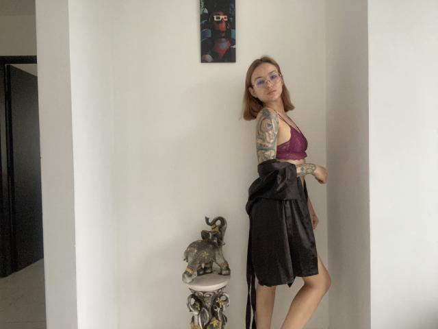 LyssaRou - Sexe cam en vivo - 24489465