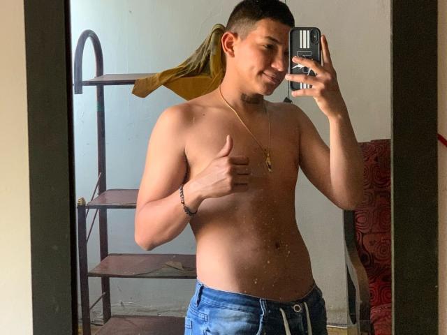 DorianSexy - Live Sex Cam - 24490237