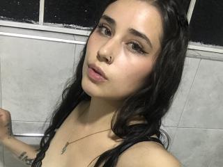 TiffanySilvye - Live porn & sex cam - 24495301