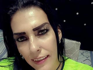 LagaGomez - Live porn &amp; sex cam - 24495557