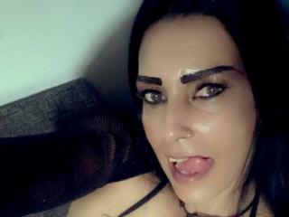 LagaGomez - Live porn &amp; sex cam - 24495573