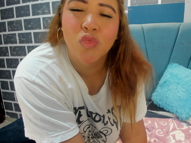 IamAhYours - Sexe cam en vivo - 24497677