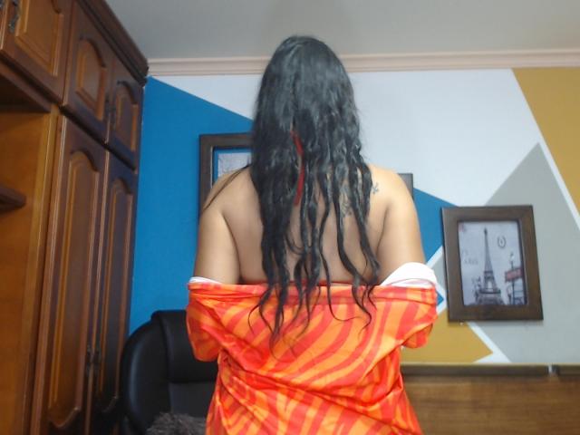 AfroditaHan - Live sex cam - 24501225