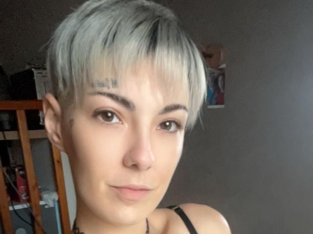 ManuellaM - Live porn &amp; sex cam - 24504433