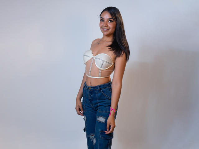 OliviaaSweet - Sexe cam en vivo - 24508877