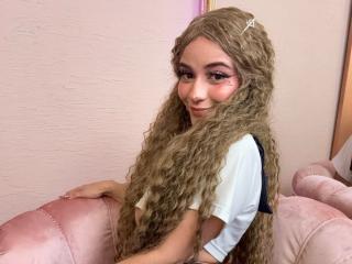 LindaWatsong - Live sex cam - 24510273