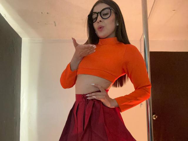 EmmaLombardi - Live porn &amp; sex cam - 24513909