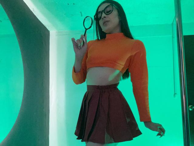 EmmaLombardi - Sexe cam en vivo - 24513933