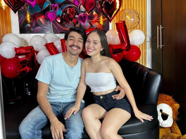 ValeryAndDani - Sexe cam en vivo - 24514093