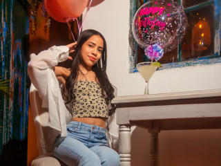 KendallParker - Live sex cam - 24519385