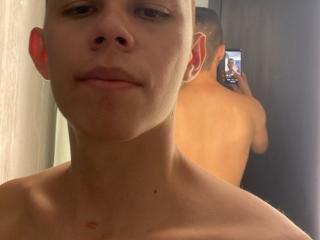 JhoanVelezX - Sexe cam en vivo - 24523573