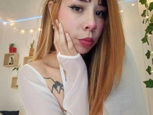 AriiannaHot - פורנו בשידור חי ומצלמת סקס - 24523661