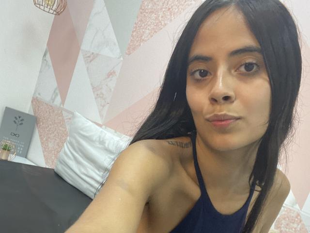 TamaraPeach - Live sex cam - 24524417