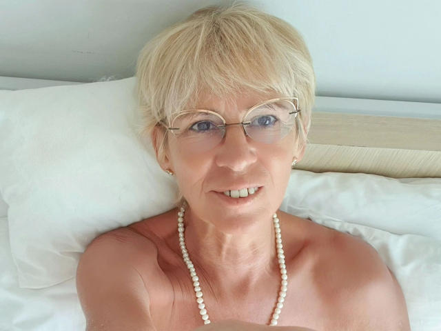 oOHotEveOo-sex - Live sex cam - 24529489