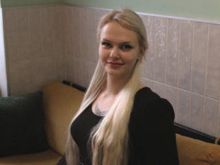 MelissaCats - Live sex cam - 24530673