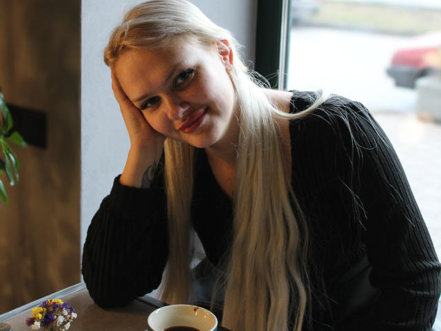 MelissaCats - Live porn &amp; sex cam - 24530681