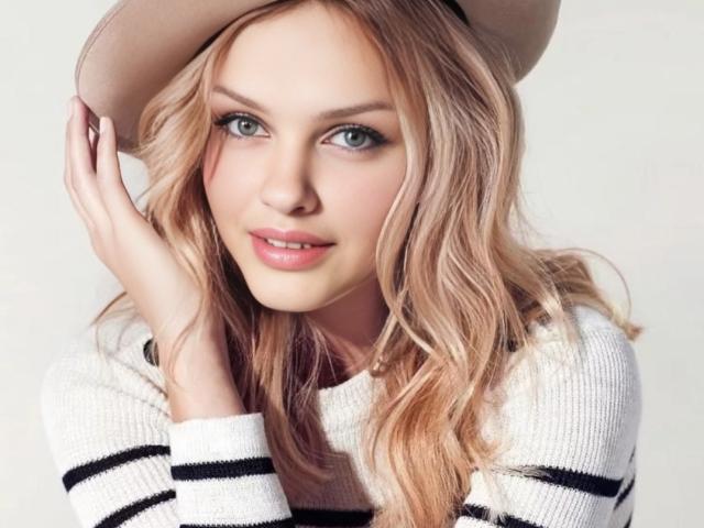 MelissaCats - Sexe cam en vivo - 24530709