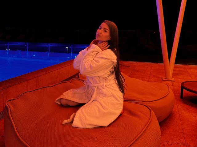 AnnettMonro - Sexe cam en vivo - 24531425