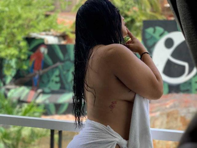 MiaCuteQueen - Sexe cam en vivo - 24532401