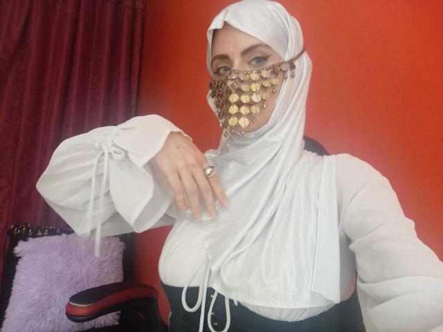 LailaIsa - Live sex cam - 24533897