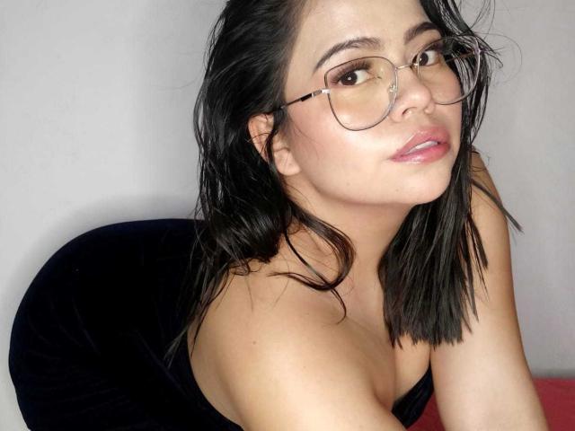 LilyRousee - Sexe cam en vivo - 24535633