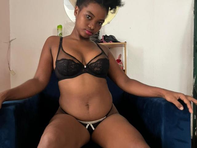 VaniillaVaniilla - Live sex cam - 24536937