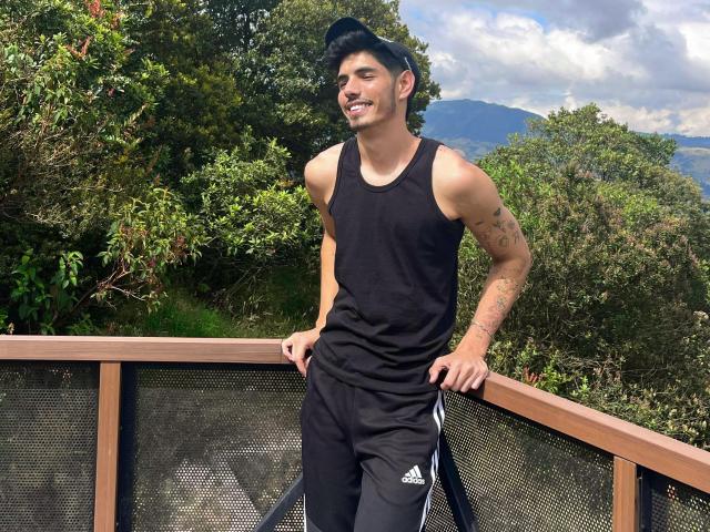 FabrizzioHot - Live sex cam - 24539269