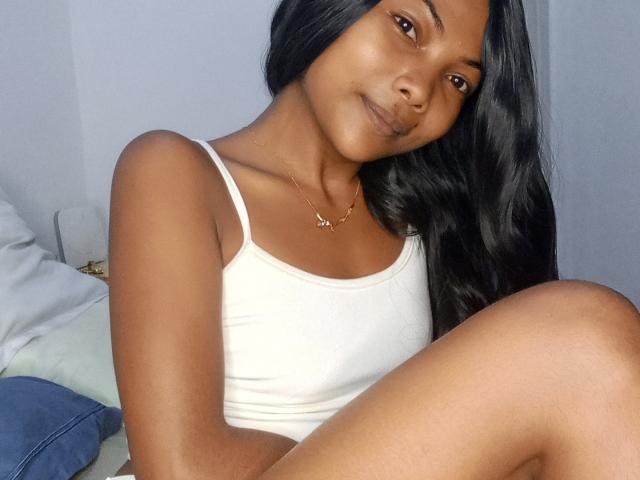 Liindah - Live sexe cam - 24543773