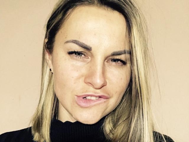 BelleLisaG - Camera khiêu dâm &amp; quyến rũ trực tiếp - 24544281