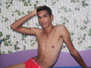 EduardoG - Live Sex Cam - 2454434