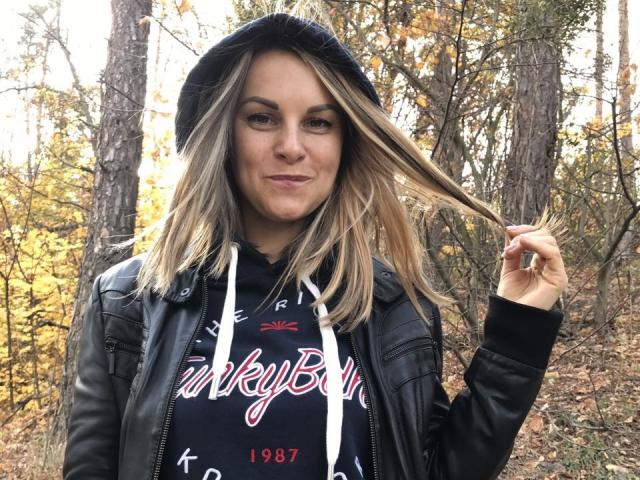 BelleLisaG - Camera khiêu dâm &amp; quyến rũ trực tiếp - 24544361