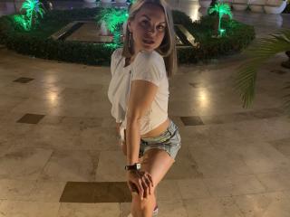 BelleLisaG - Live sex cam - 24545481