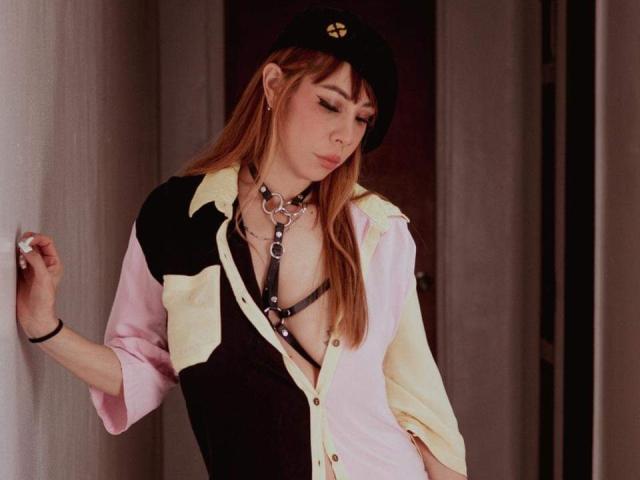 AriiannaHot - ライブポルノ&amp;セックスカム - 24560149