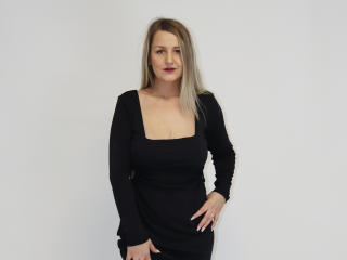 MayaTrainor - Live sex cam - 24563501