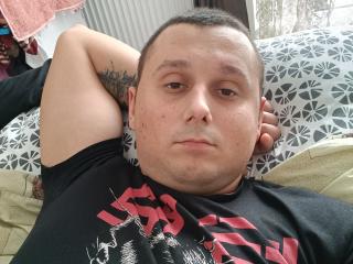 AdamBennie - Live porn &amp; sex cam - 24563625