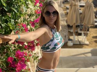 BelleLisaG - Live porn &amp; sex cam - 24565713