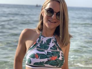 BelleLisaG - Live porn &amp; sex cam - 24565845