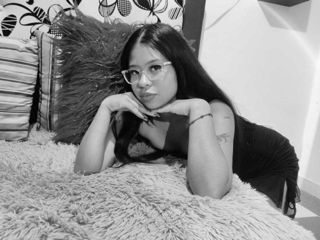 BiancaMayers - Live sexe cam - 24567425