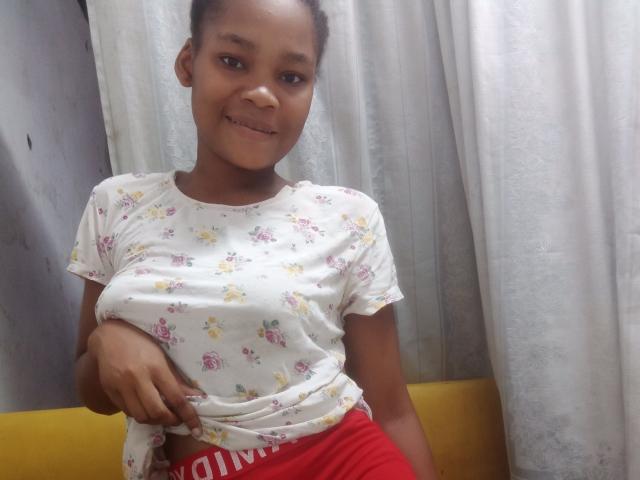 MissBloom - Live porn &amp; sex cam - 24570073