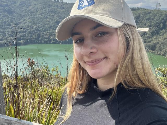 AtheneaRossi - Live porn &amp; sex cam - 24570417