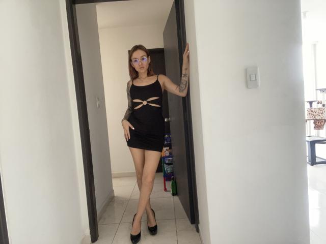 SarahRousen - Live sexe cam - 24570425