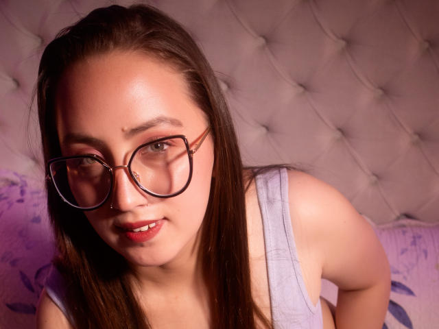 ValerieEstrada - Live sexe cam - 24572777