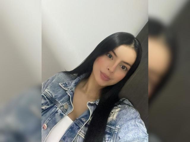 IsabellaJames - Sexe cam en vivo - 24574889