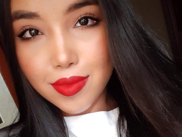 Heyly - Live Sex Cam - 24575053