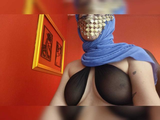 LailaIsa - Live sex cam - 24577845