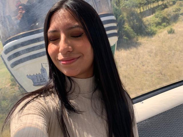 KendhalLee - Live Sex Cam - 24584625