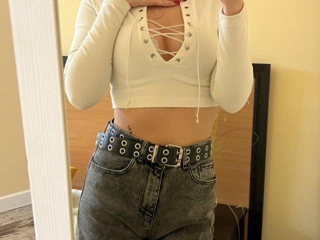 Sevillia - Live sex cam - 24592261