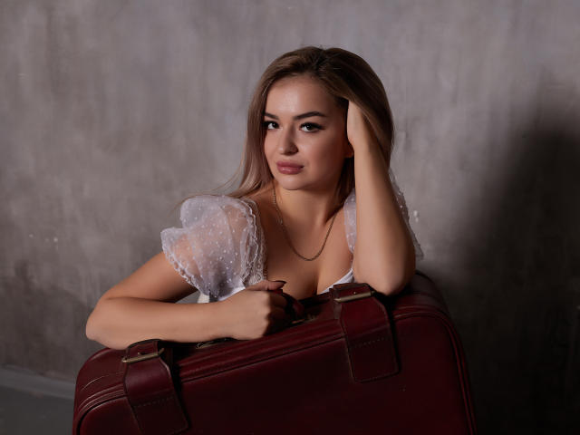 EvaAdderiy - Live Sex Cam - 24594177