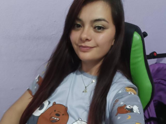 katherinLatin - Live sex cam - 24595389