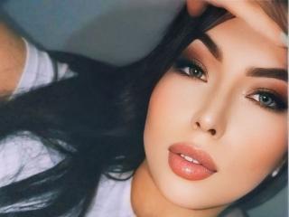 LucyArnoldd - Live sex cam - 24595857